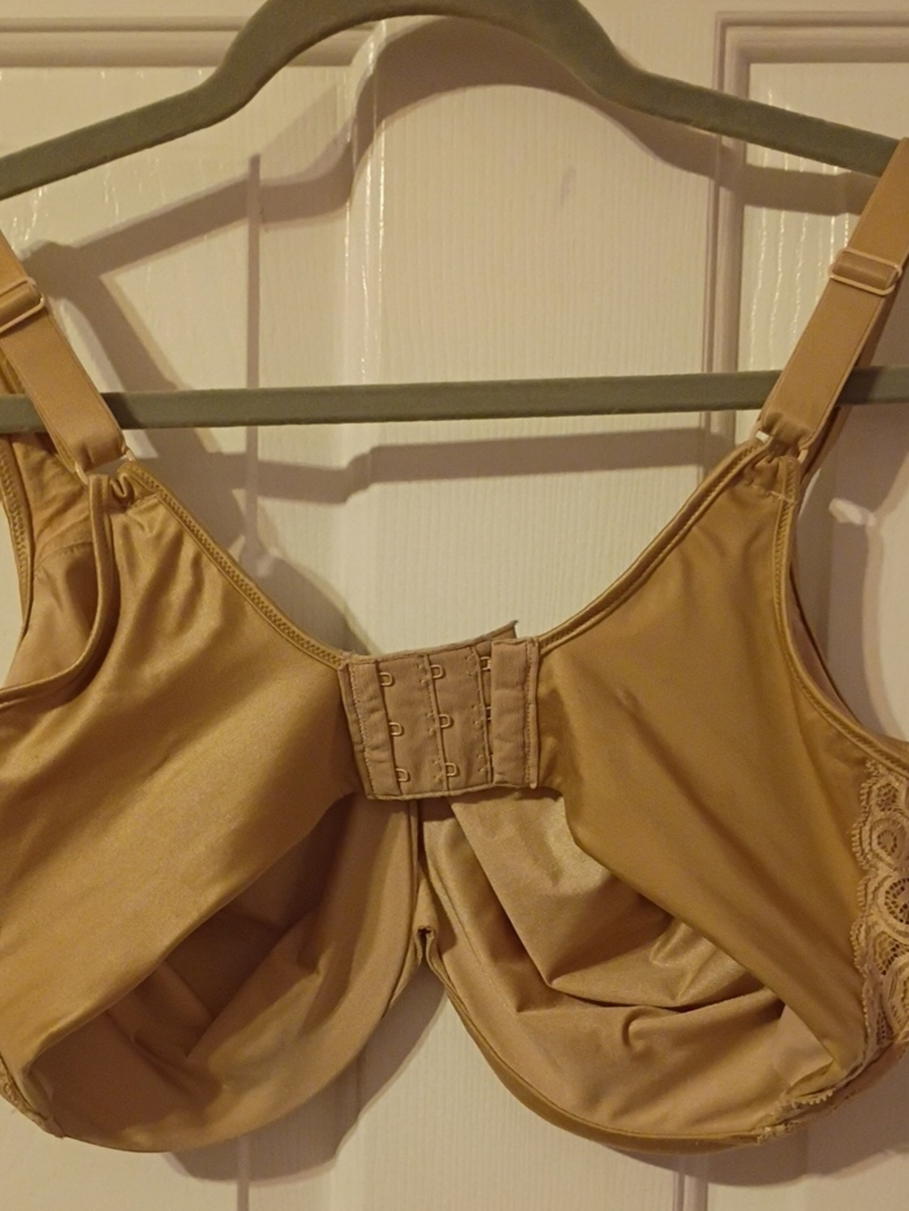 Bali ¹Everyday Full Coverage Underwire Bra - Nude - Picture 5 of 7